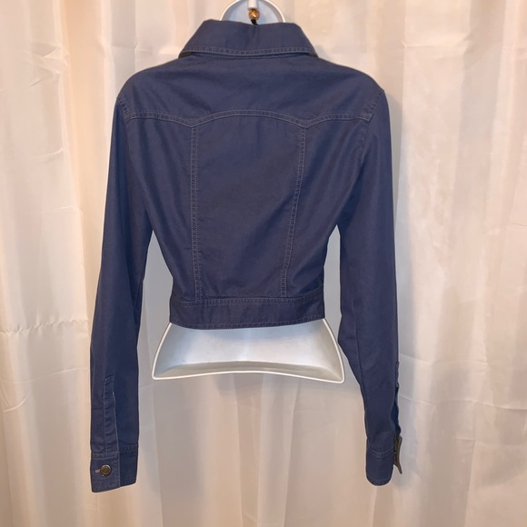 CHANEL 01A size 36 light weight DENIM JACKET - Picture 11 of 14